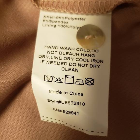 Suzanne Betro Elegant Lace Sleeveless Top - Dusty Pink - Picture 11 of 12